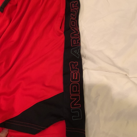 Under Armor red shorts - Picture 3 of 4